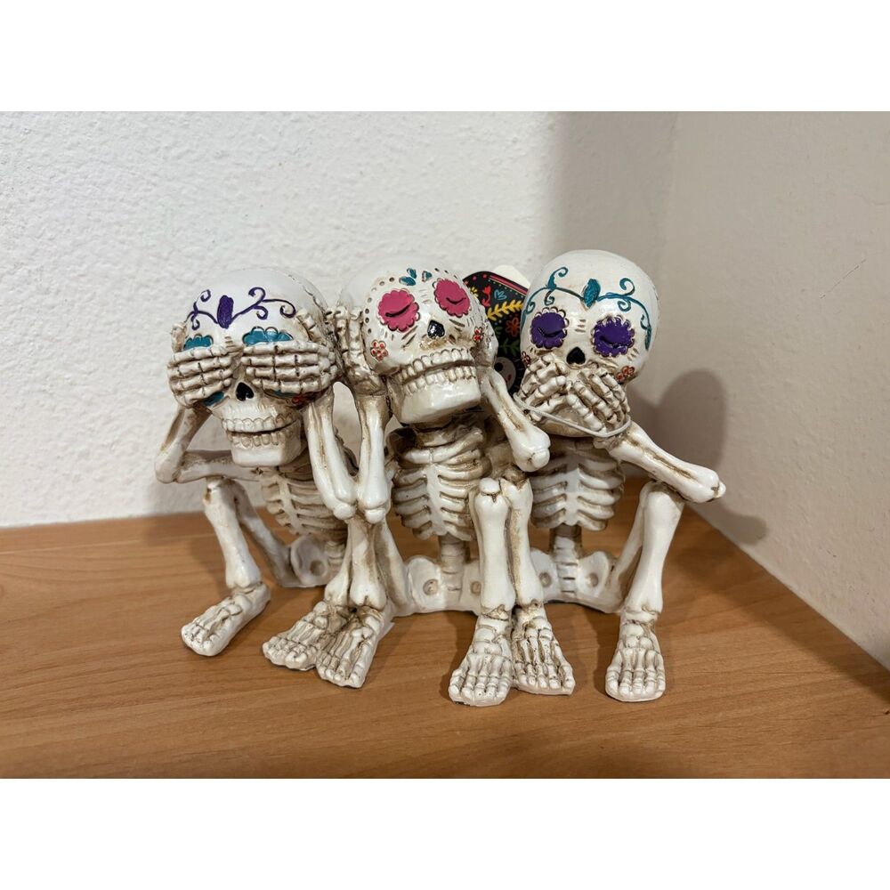 Dia de los Muertos Sugar Skull Skeletons Hear See Speak No Evil Figurine NWT